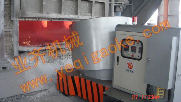 遠(yuan)程操控鋁熔煉爐(lú)内合金均質+噴粉(fěn)精煉淨化綜合作(zuo)業車